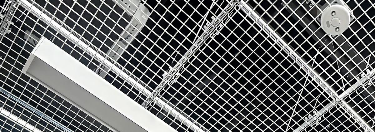 university of minnesota-wire mesh panels